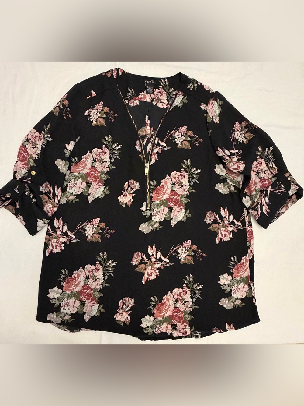 rue21 Black Floral Roll Tab Sleeve Zip Front Blouse L